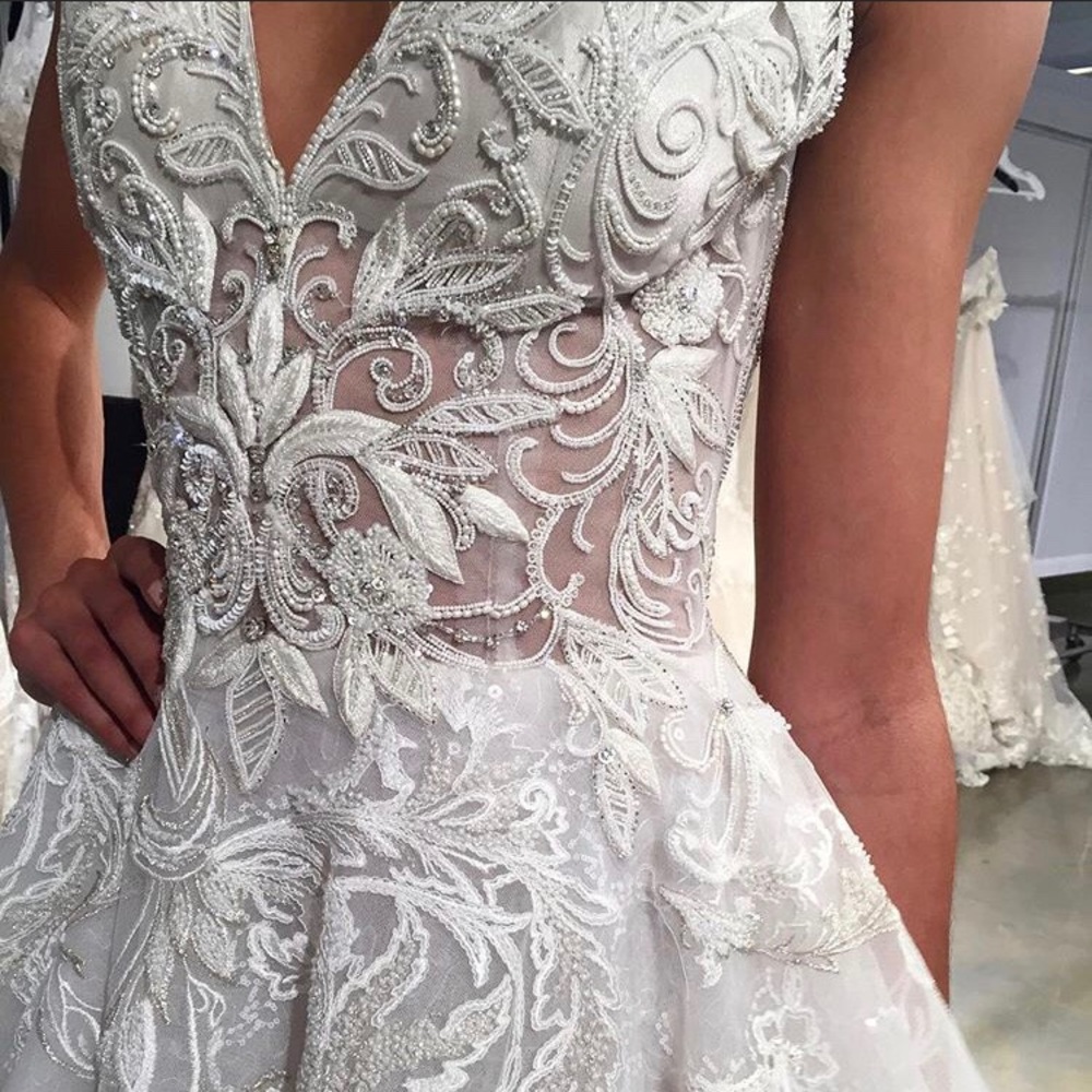 Eve of Milady Amalia Carrara Wedding Dress | 14
